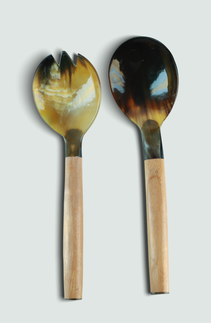 Ensaladeras en madera y cuerno